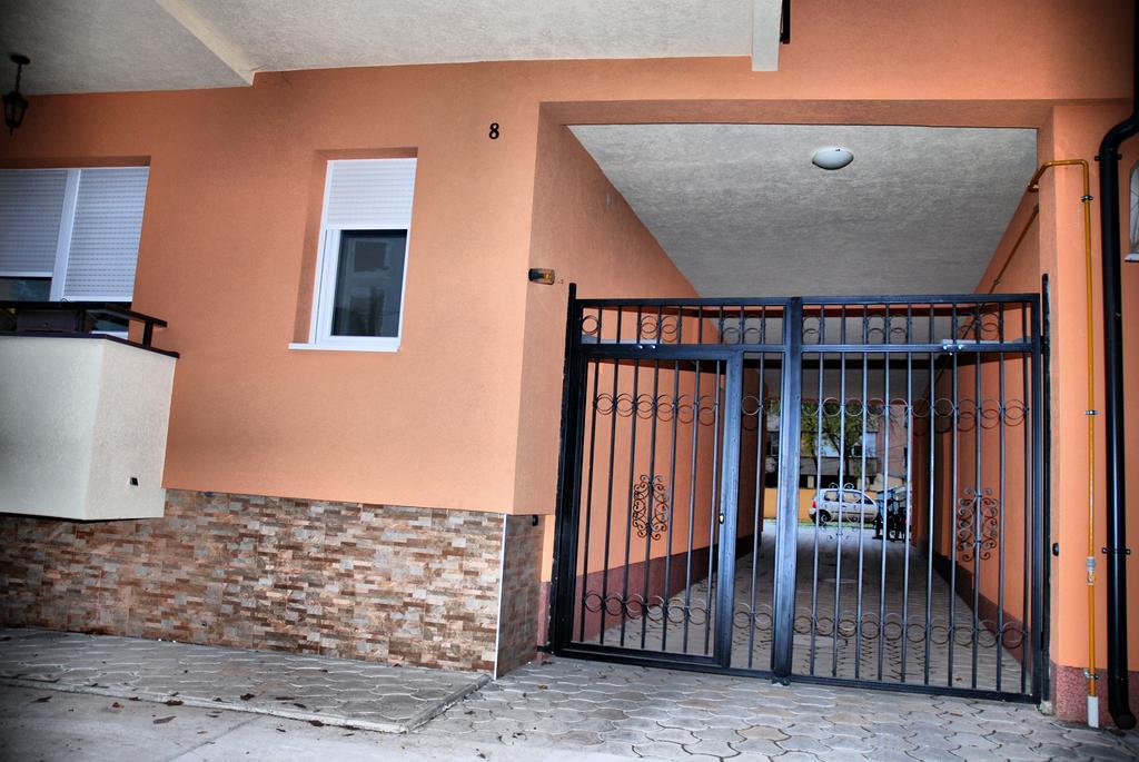 Apartman Milkovic 2 Sombor Exterior foto