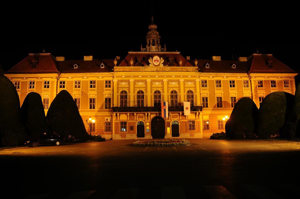 Apartman Milkovic 2 Sombor Exterior foto